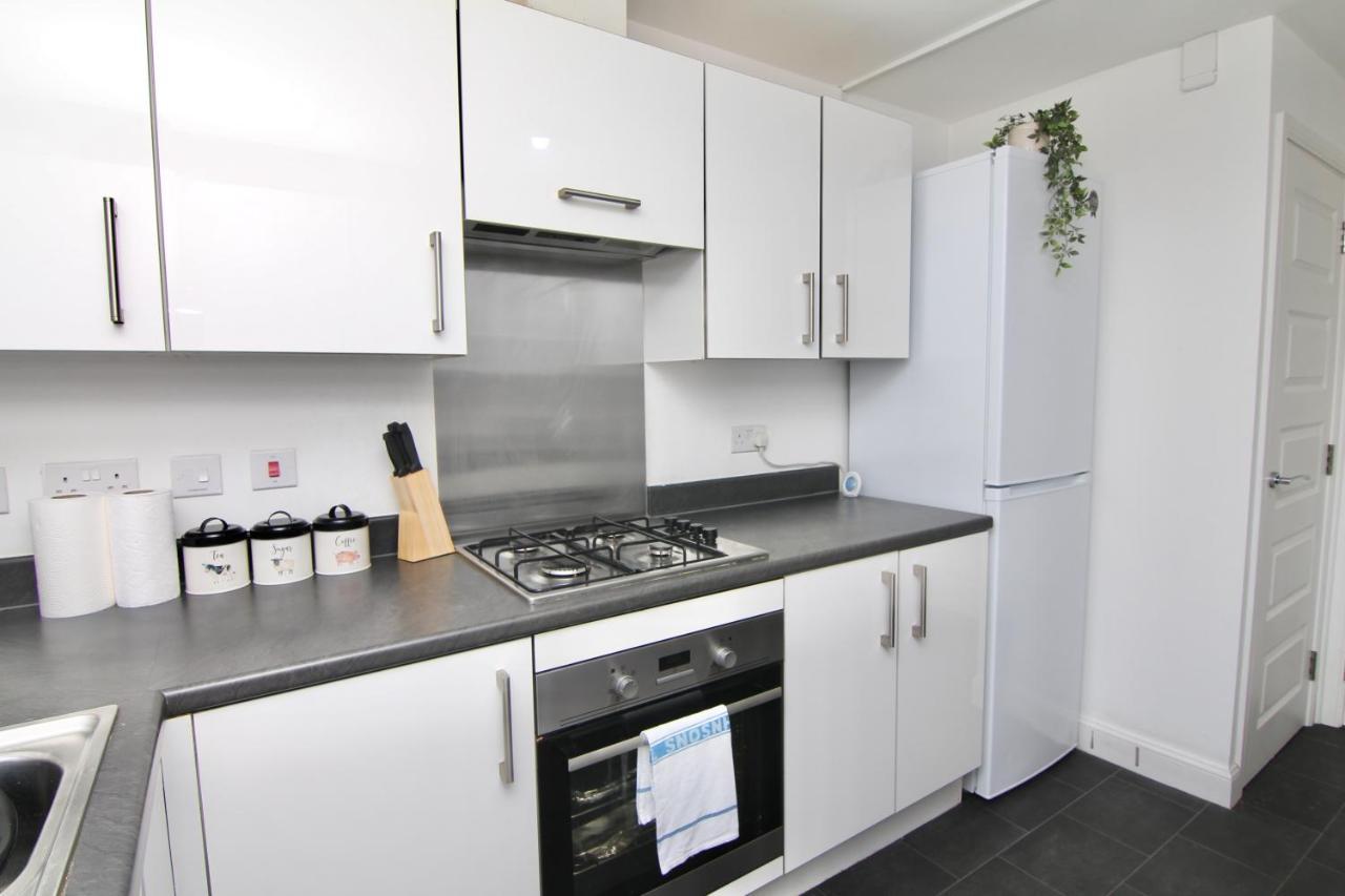 Citywharf Lodge - Fully Furnished Home With Free Parking, Wifi, Netflix *