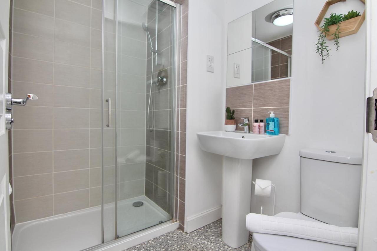 Citywharf Lodge - Fully Furnished Home With Free Parking, Wifi, Netflix Holiday home